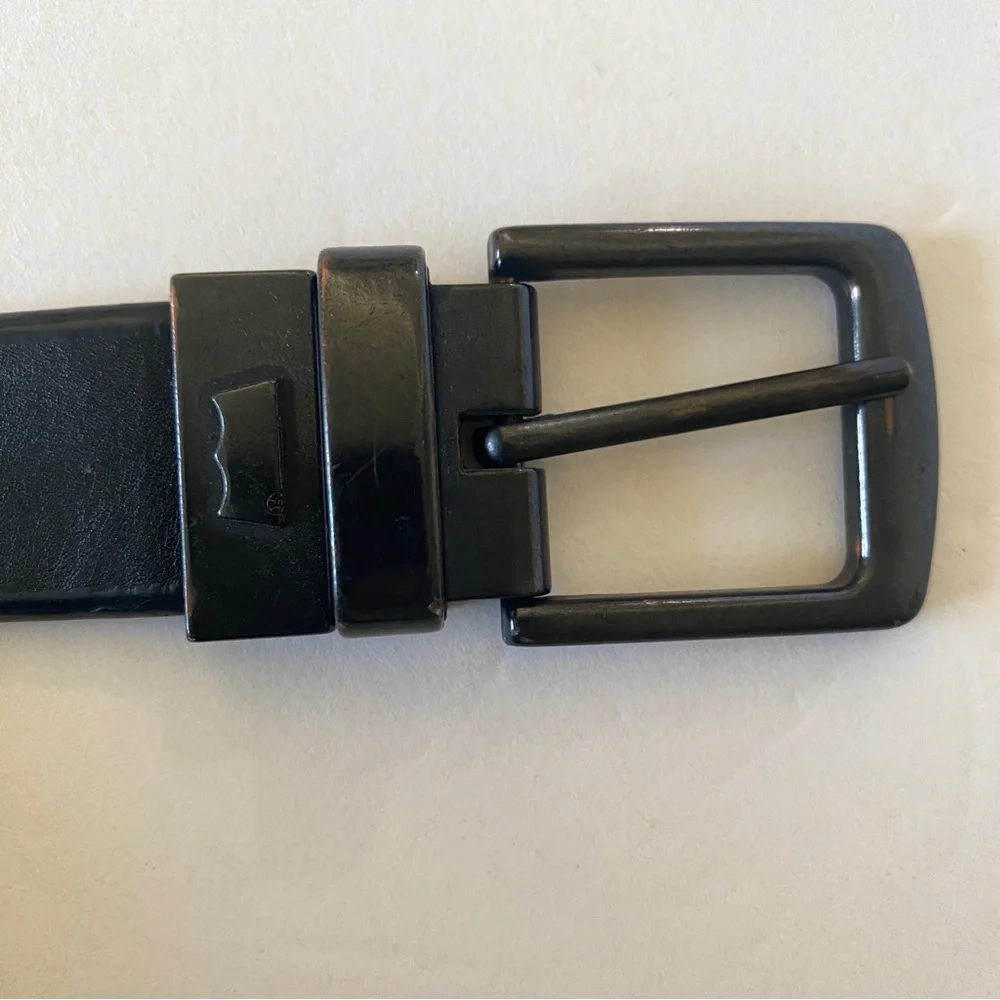 Levi Strauss Reversible Belt Black Brown Kids M 26-28 Vegan Leather Metal Buckle